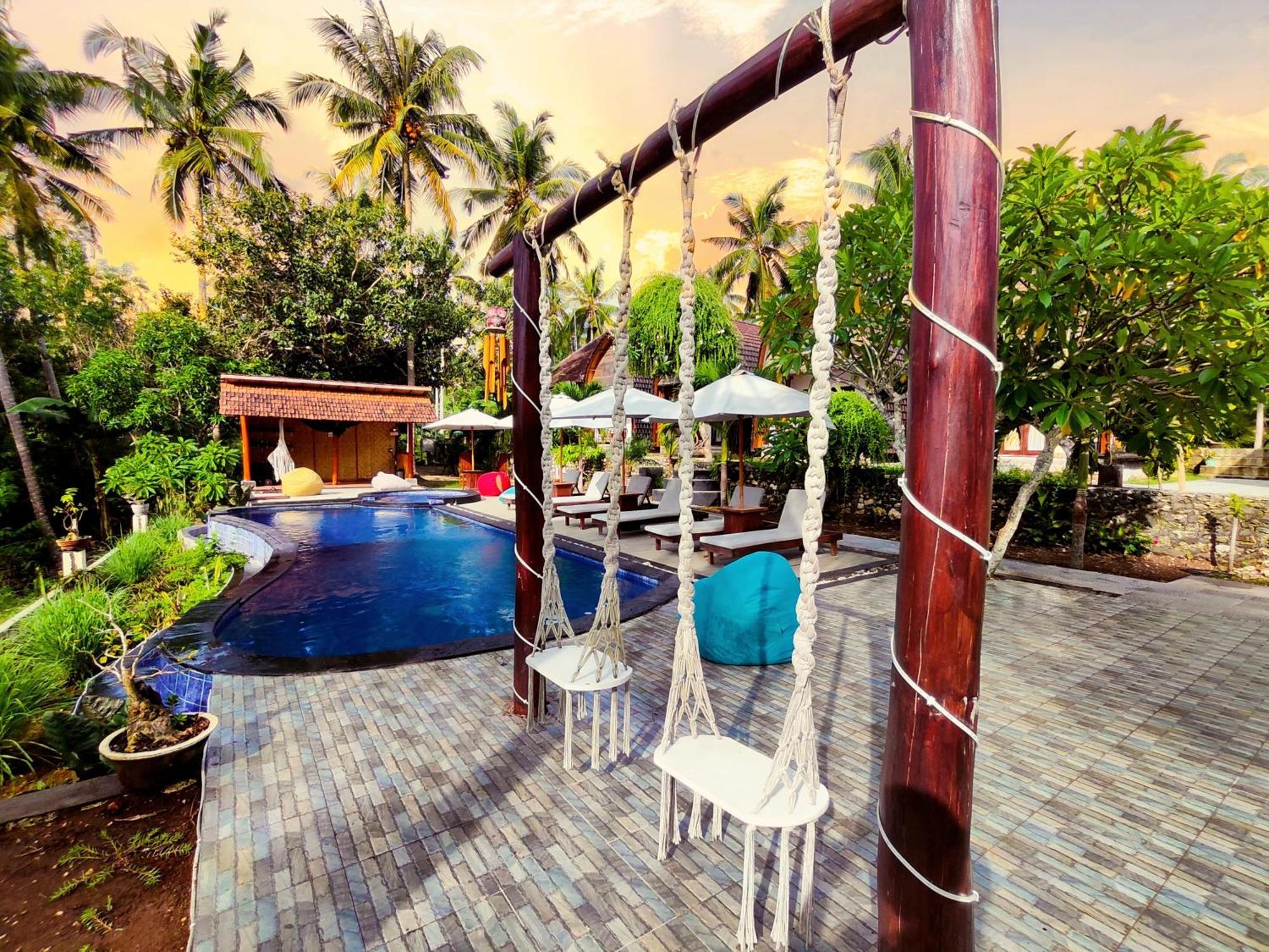 Meket Bungalows Toyapakeh Экстерьер фото